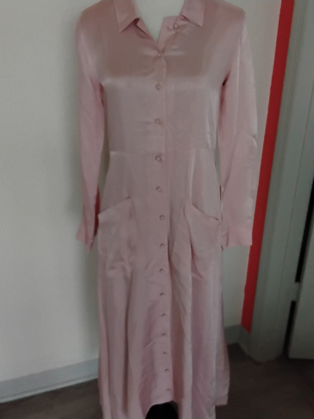 Women's Long Sleeve Satin Shirt Dress in Light Pink